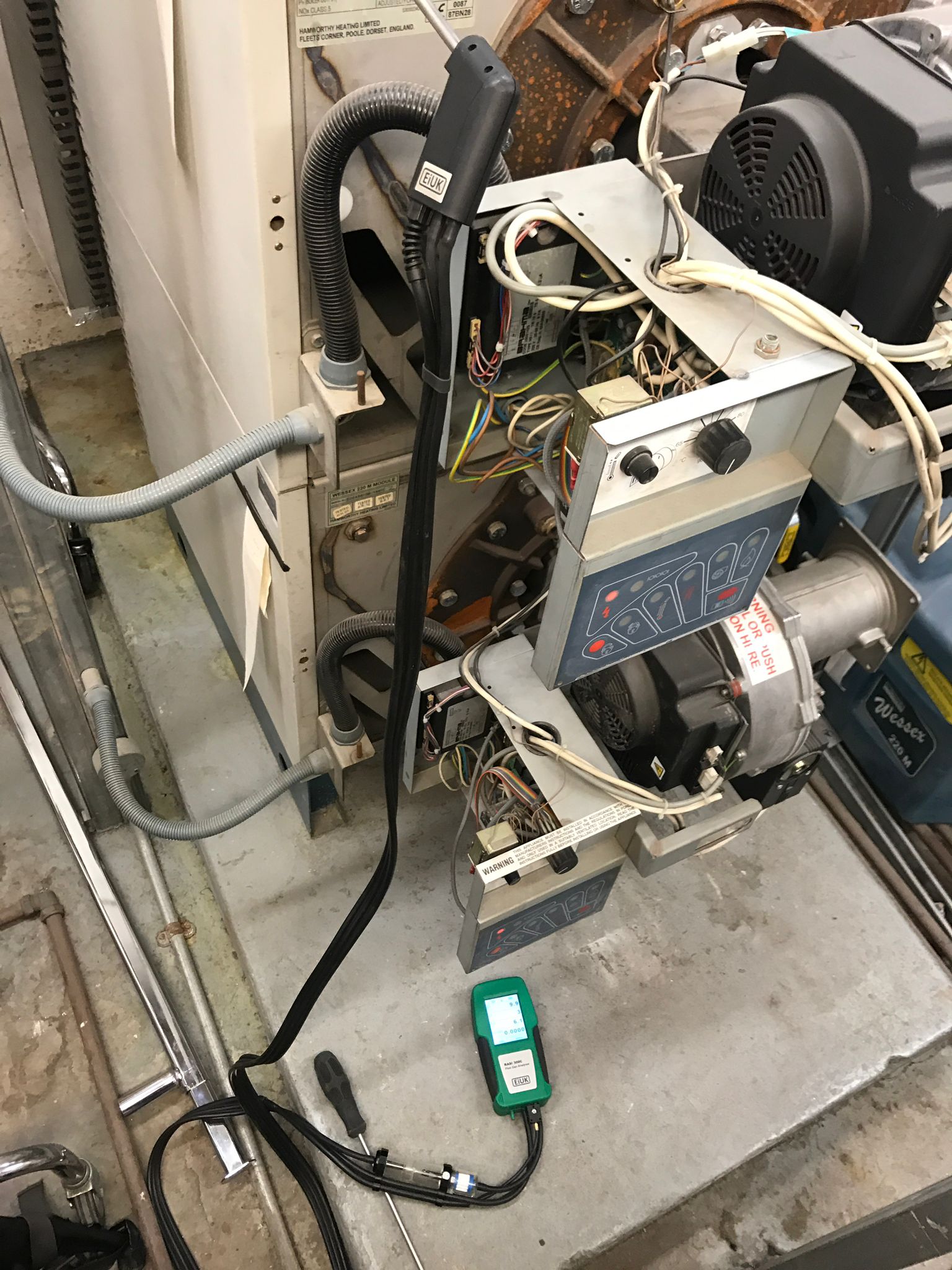gas safe registered engineer near me Great Sankey, WA5